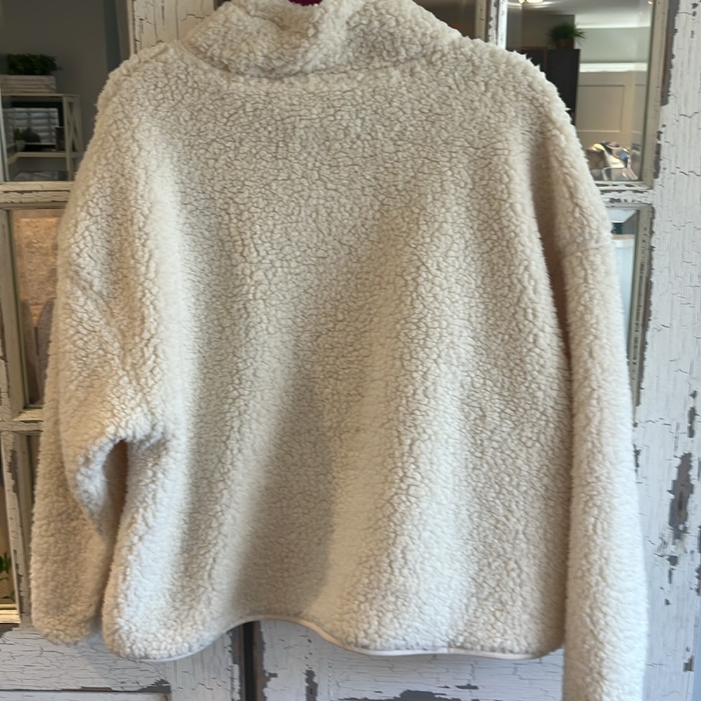 Champion Cream Sherpa Pullover - Picture 5 of 5